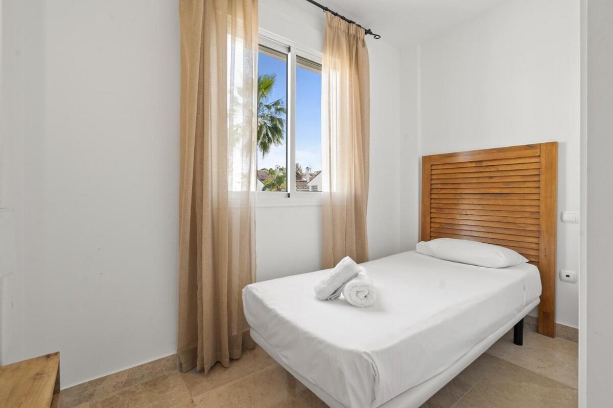 Explore Life At Naranjos - Rdr453 Marbella